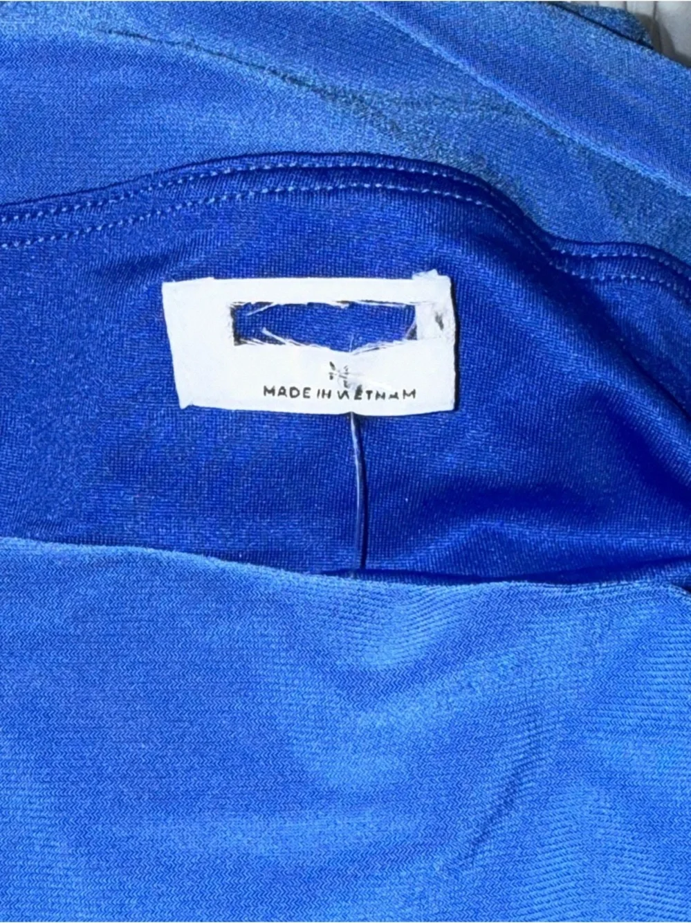 Aritzia Babaton Smooth Matter Gallery Off Shoulder Top Ablaze Blue Medium New - Picture 7 of 9